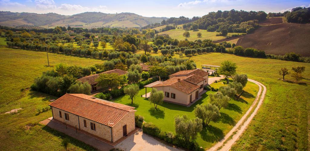 Bio Agriturismo Le Cascatelle Saturnia Exterior foto