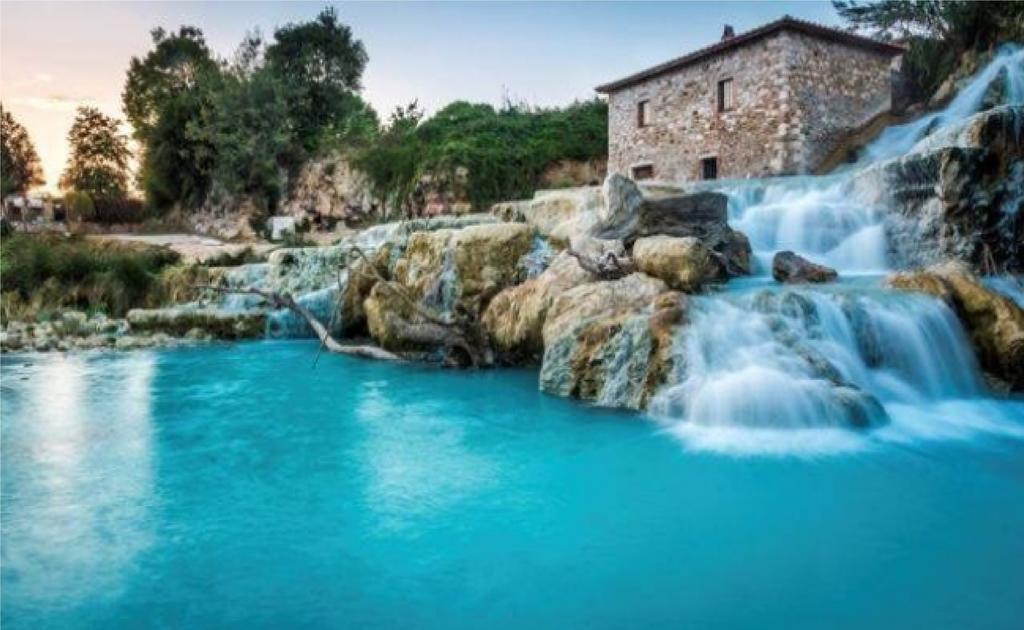 Bio Agriturismo Le Cascatelle Saturnia Exterior foto